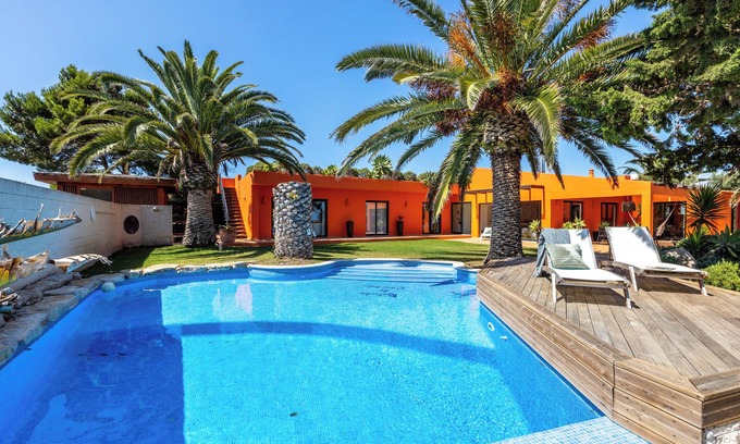 Sagres Villa | Villa Cercado - unique in- and outside space!