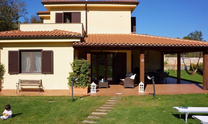Itri Villa | VILLA CITA surrounded by greenery, a few km from the sea of ​Sperlonga and Gaeta
