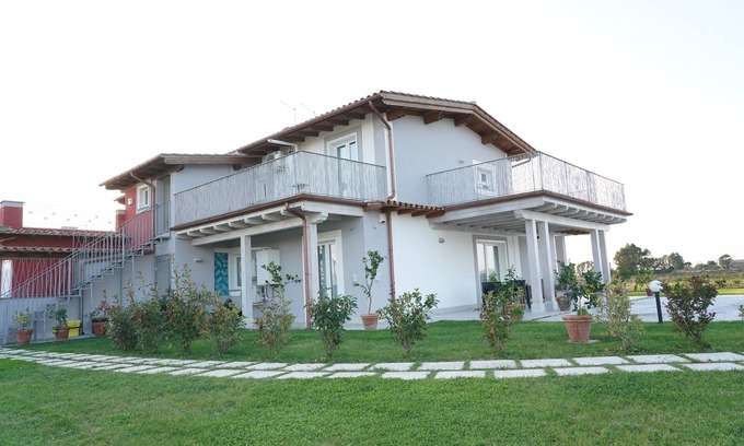 Ladispoli Villa | Villa consisting of two independent suites