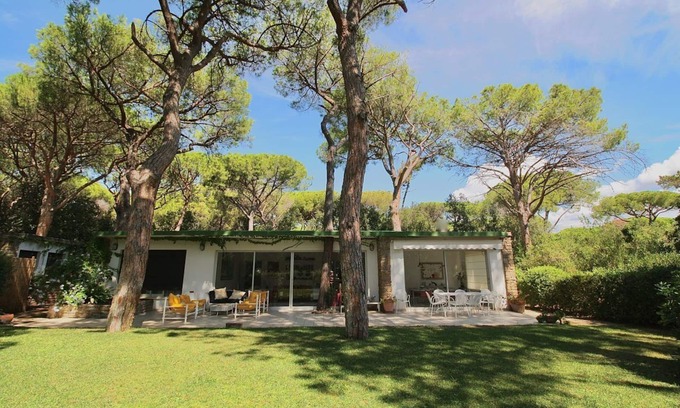 Le Rocchette Villa | VILLA CORALLO - Four Bedroom Villa, Sleeps 8