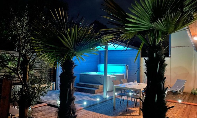 Vitrac Apartment | Villa COSA, Gîte Spa privatif -5 min- Sarlat