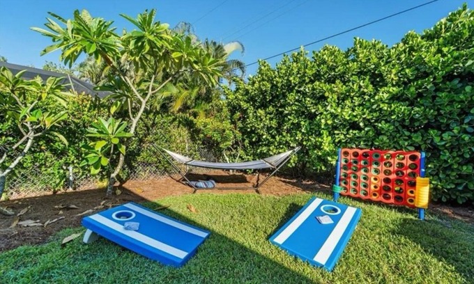 Vanderbilt Beach House | Villa Costa – WALK to BEACH- Relax, Play, Enjoy! Beautiful Memories Await!