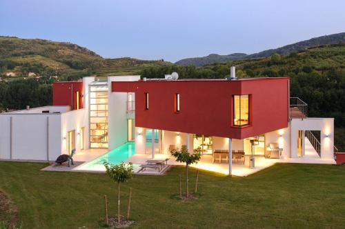 Saint-Desirat Villa | Villa d'exception à Saint Désirat avec piscine privée