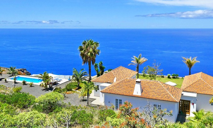 Tijarafe Ski Chalet | Villa de La Luz