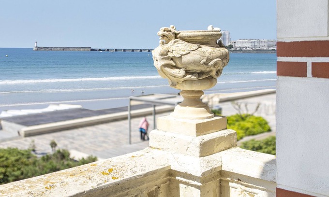 Les Sables d'Olonne Villa | Villa des Palmiers