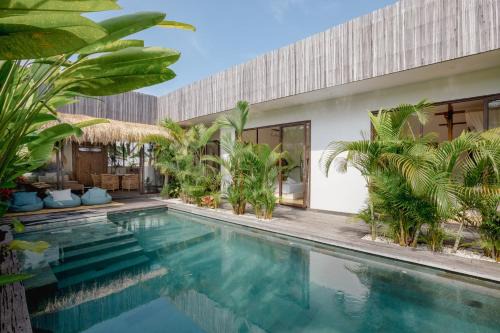 Umalas Villa | Villa Elwood - Stylish Boho Chic 3BR Villa in Umalas, Private Parking, Near Finns Canggu