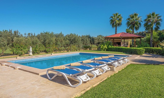Felanitx Villa | Villa 'Finca Can Tomeu' with Mountain View, Pool, Garden, A/C & Wi-Fi
