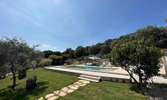 Castiadas Villa | Villa Giulia con piscina