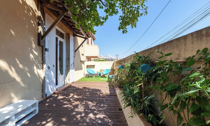7th Arrondissement House | Villa Granier with Private Terrace, Private Garden, and Wi-Fi
