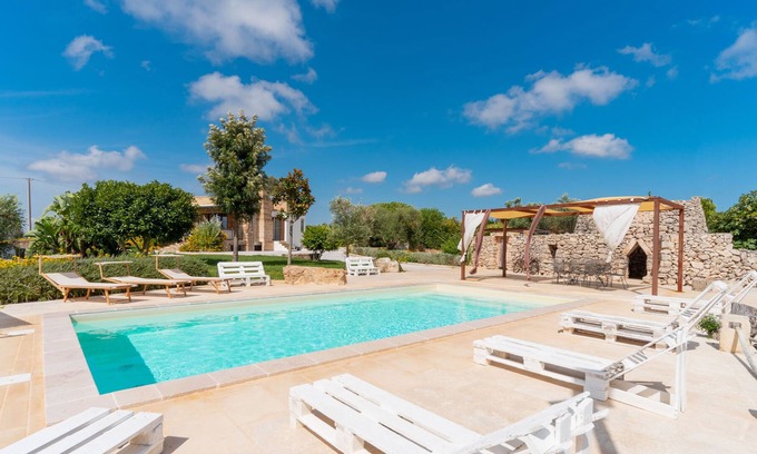 Parabita Villa | Villa Greta with Panoramic View & Pool