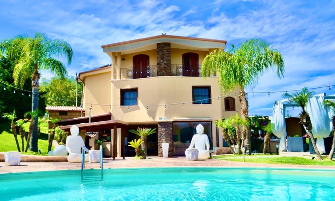 Partinico Apartment | Villa Grisì