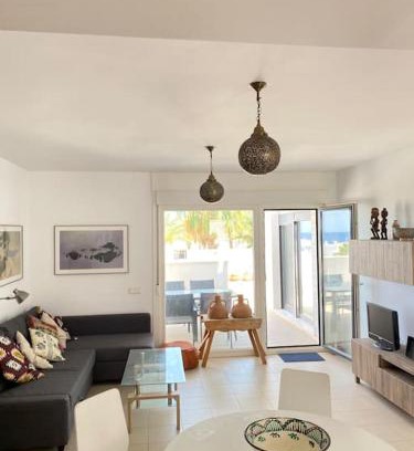Las Negras Apartment | Villa Hélice - Apartamento con piscina, terraza y pádel en Cabo de Gata