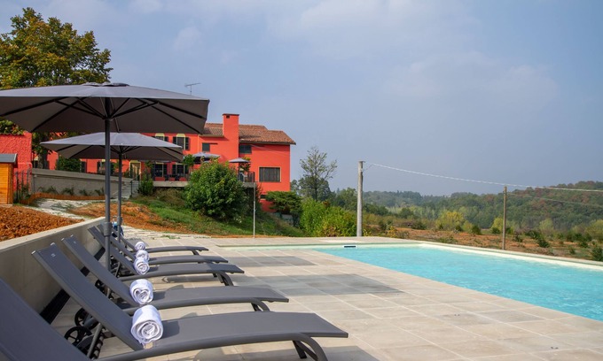 Fubine Villa | Villa in Piedmont with private pool in beautiful vineyard of Tenuta CostaRossa