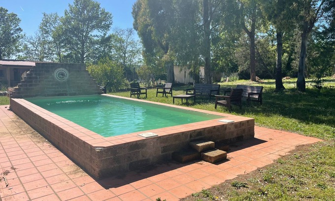 Isola Farnese House | Villa in Rome with pool along via Francigena, suitable for families and pets