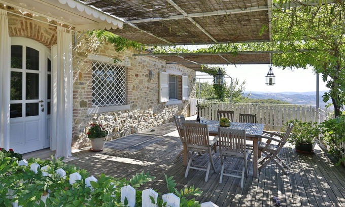 Manciano Villa | Villa in Saturnia with 3 bedrooms sleeps 6