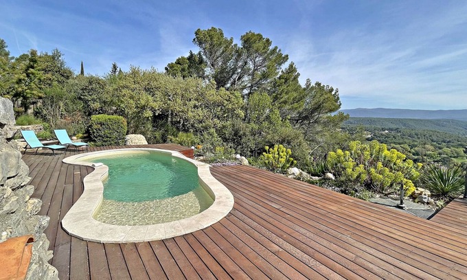 Sillans-la Cascade House | Villa Isabella - Cosy Villa Avec Piscine Avec vue Pour 4 Pers