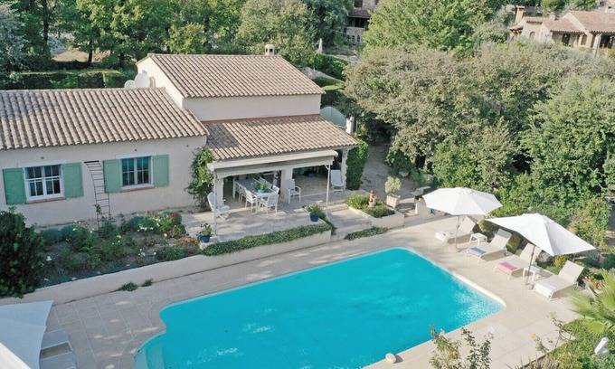Le Tignet Villa | Villa Jade – Childfriendly holiday villa in Le Tignet with private pool and full air-conditioning