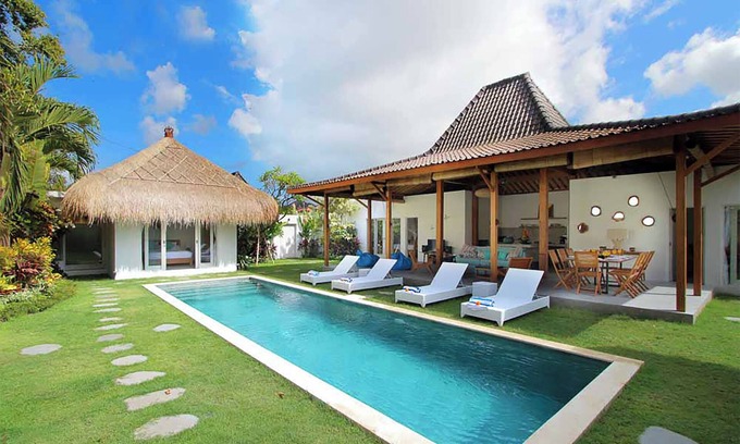 Petitenget Villa | Villa Kaly Few Minutes Walking to Seminyak Oberoi