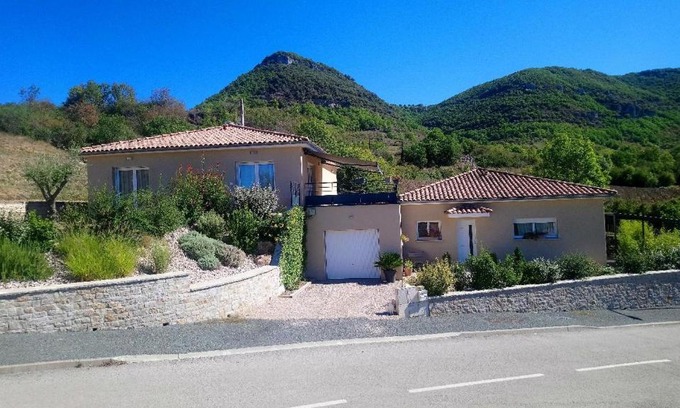 Saint-Georges-de-Luzencon House | Villa Larzac