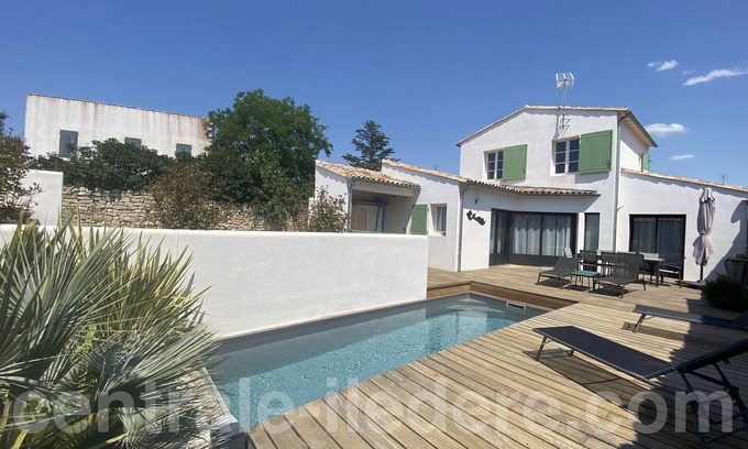 Sainte-Marie-de-Re Villa | Villa La Rémoise : New villa with swimming pool for up to 6 people.