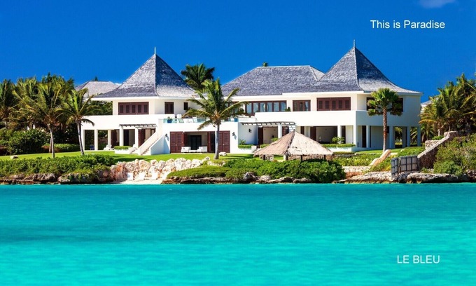 Little Harbour Villa | Villa Le Bleu by Fantasia Villas
