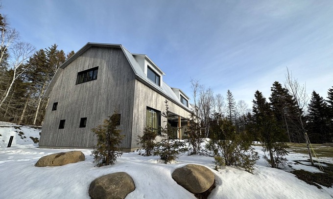 La Malbaie Villa | Villa Les Flots: Breathtaking view of the St Lawrence