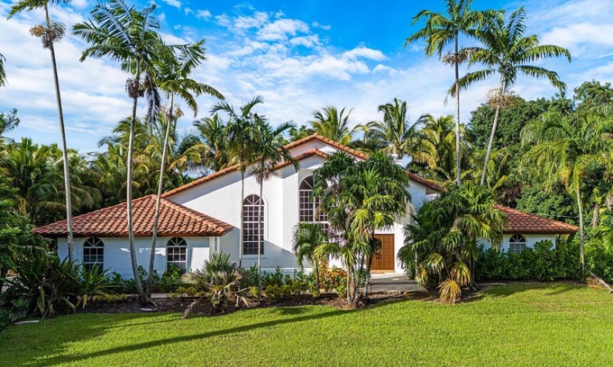Plantation House | Villa Limitless - Your dreams await
