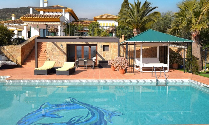 Antequera Villa | Villa Los Chaparros, luxury, tranquillity and culture in the heart of Andalusia