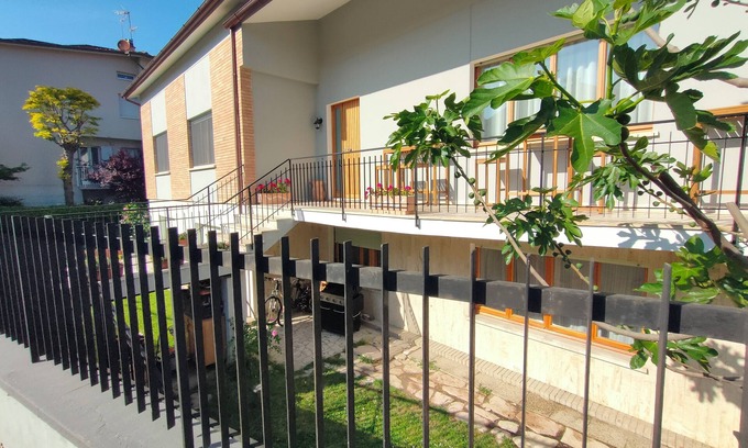 Fano Bed & Breakfast | Villa Luciana