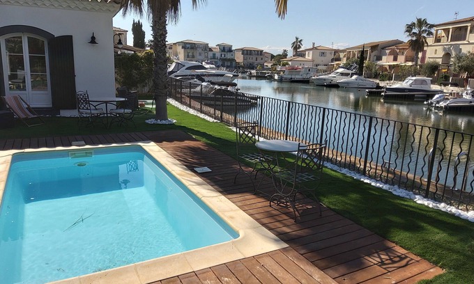 Aigues-Mortes House | Villa Marina , vue sur le Canal, à 5 Minutes du Centre Historique