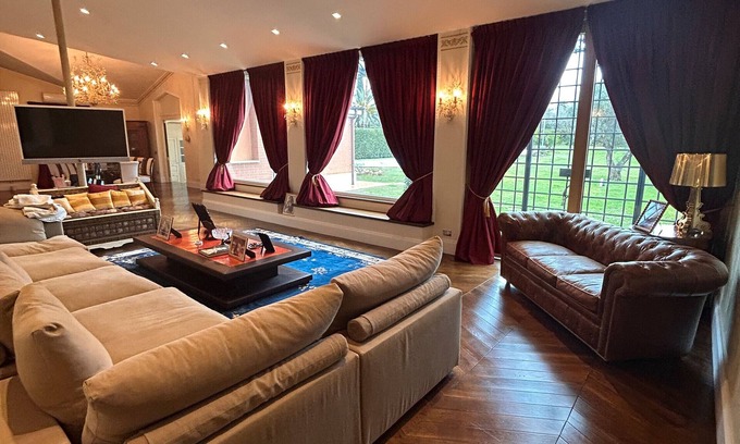 Zona XXV Vallerano Villa | Villa 'Marta' with Private Pool, Wi-Fi and Air Conditioning