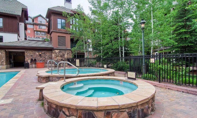 Beaver Creek Villa | Villa Montane by East West Hospitality