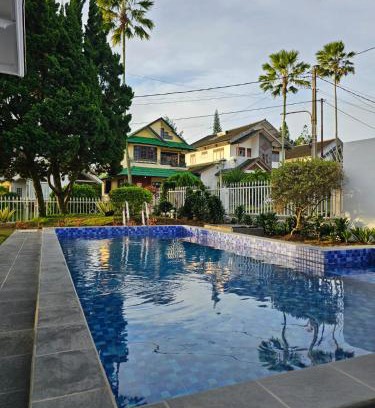 Cipanas Villa | Villa Nesa Puncak Cipanas