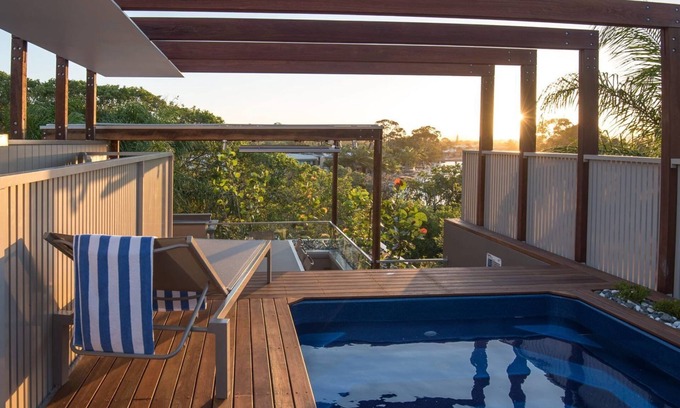Noosa Heads Villa | Villa One Five - Rooftop Plunge Pool and BBQ.