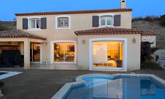 Port Leucate House | Villa private swimming pool superb view lake leucate 8JBART580