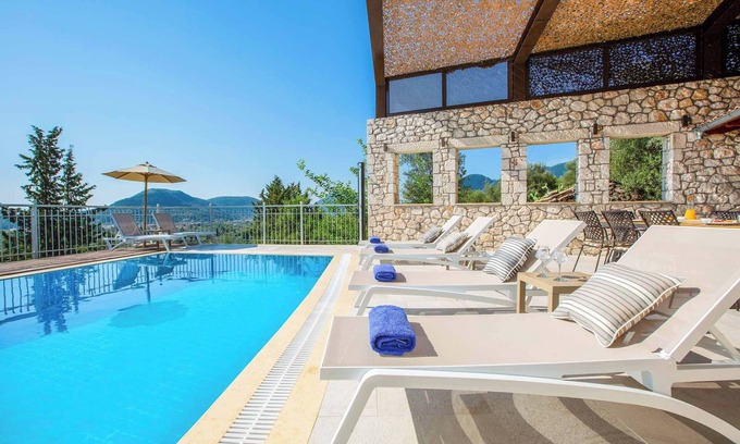 Nidri Villa | Villa Rachi