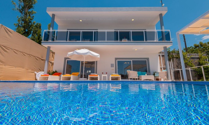 Islamlar Villa | Villa Rana - Stunning views and luxury furnishings