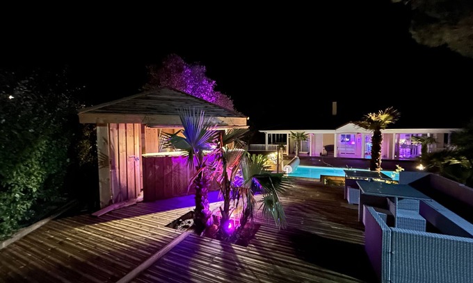 Lacanau-Ocean Villa | villa rated 4*, 4 bedrooms, heated pool, jaccuzi, golf