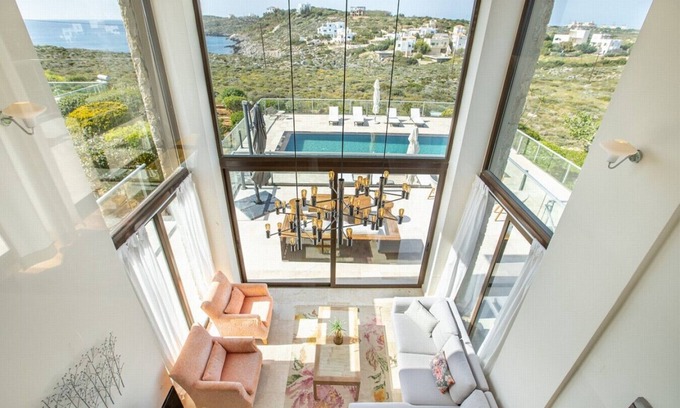 Stavros Villa | Villa Rey - Follow your luxury senses. Seafront
