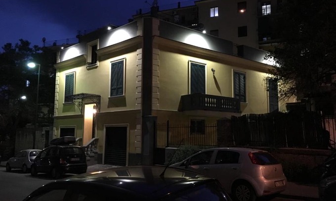 Bagnoli Apartment | VILLA ROSA