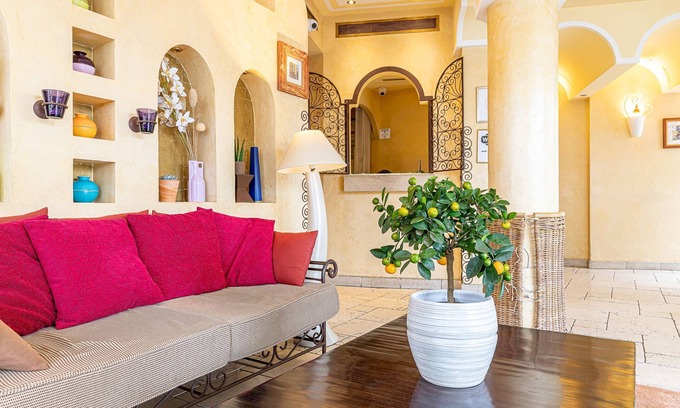 Parc-de-Montsouris Hotel | Villa Royale Montsouris