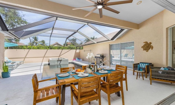 Central Naples House | Villa Terra Paradiso * luxury pool home with spa in Briarwood