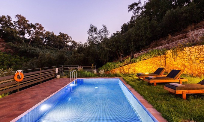 Agia Villa | Villa Thalia with Private Pool & Bio Garden