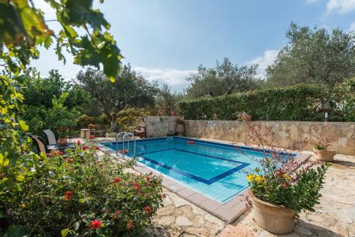 Provarma Villa | Villa Toula with pool Nr Armeni Crete