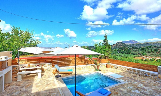 Embrosneros Villa | Villa Vicilla - Embrósneros ,Crete