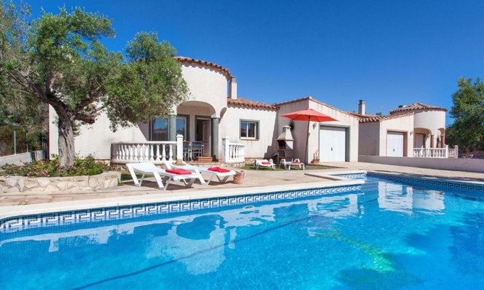 Les Tres Cales Villa | Villa Villa Cala Vidre A by Interhome