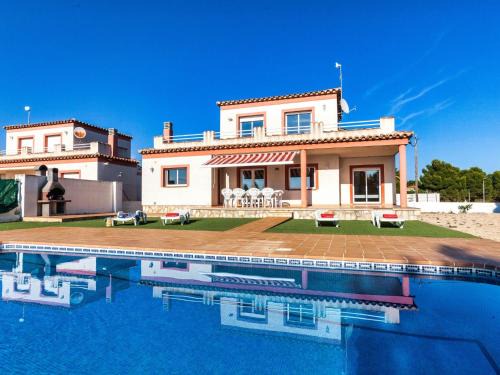Les Tres Cales Villa | Villa Villa Malva I by Interhome