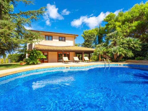 Valderice Villa | Villa Vittoria by Interhome