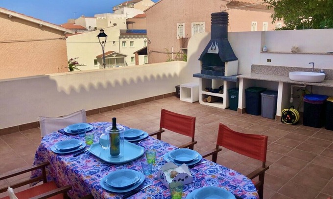 Santa Teresa di Gallura Villa | Villa within walking distance of the beach and downtown