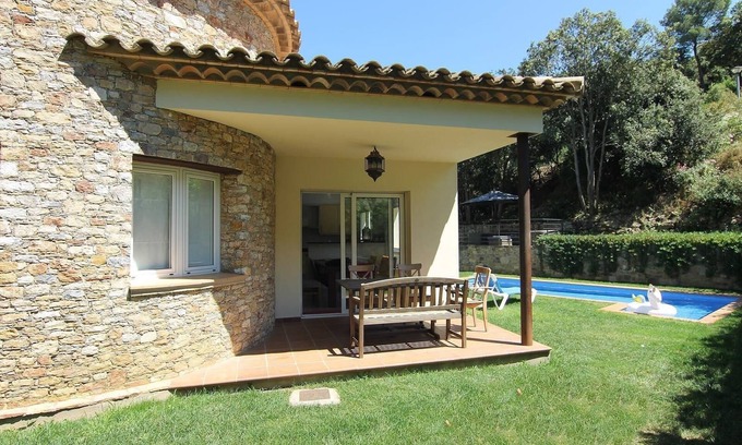 Sa Riera Villa | Villa "with Pool Ac and Sea View" with Pool, Garden & Wi-Fi